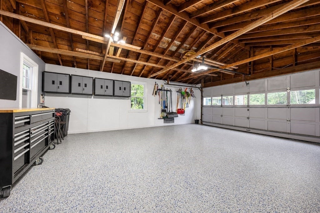 30 Sawyer Ln, Holden, MA, 30 Sawyer Ln, Holden, MA Photo #32