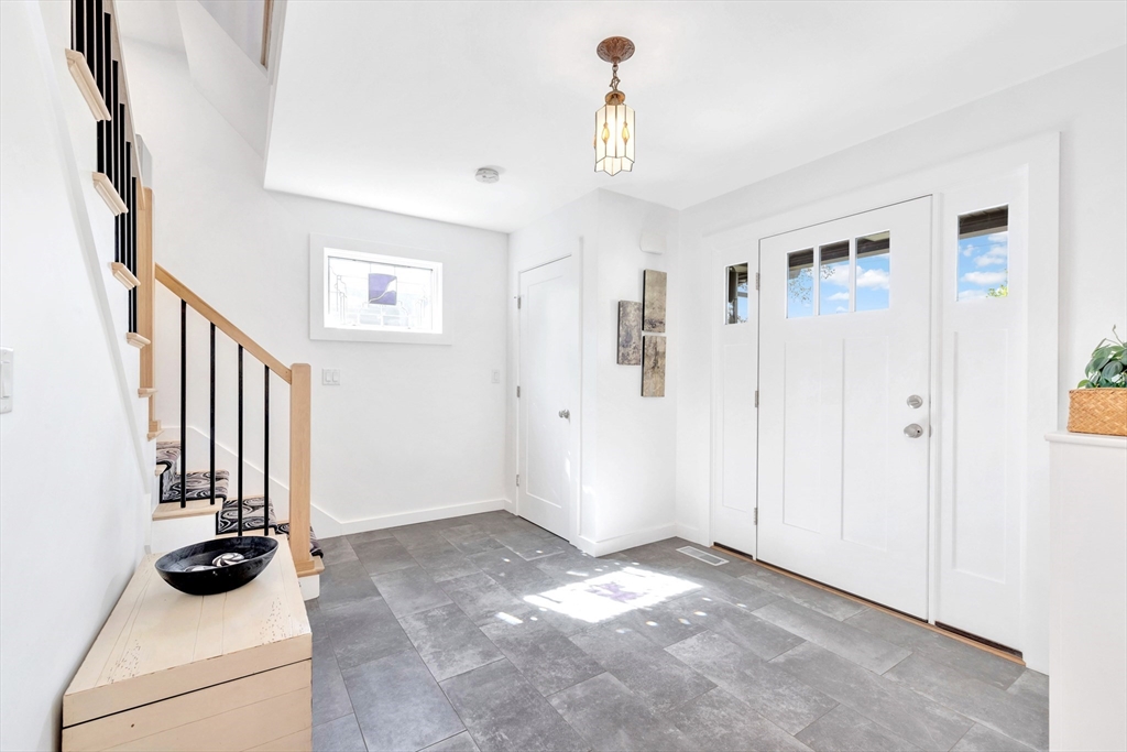 40 Holland Rd