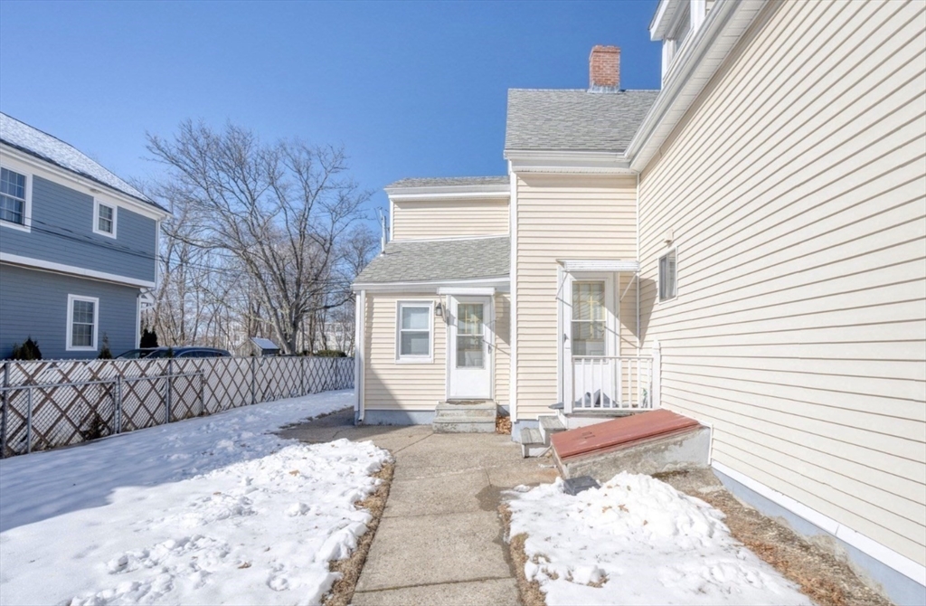 176 Pearl St #176, Newton, MA Photo #2