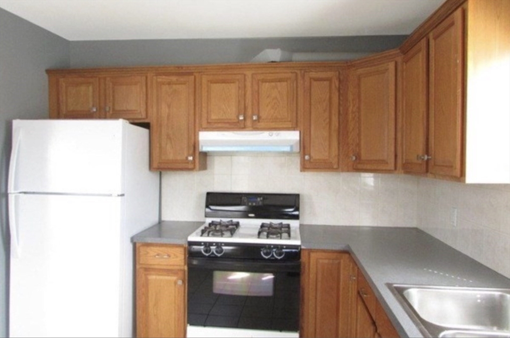 176 Pearl St #176, Newton, MA Photo #4