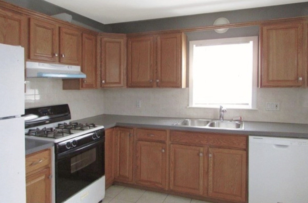 176 Pearl St #176, Newton, MA Photo #5