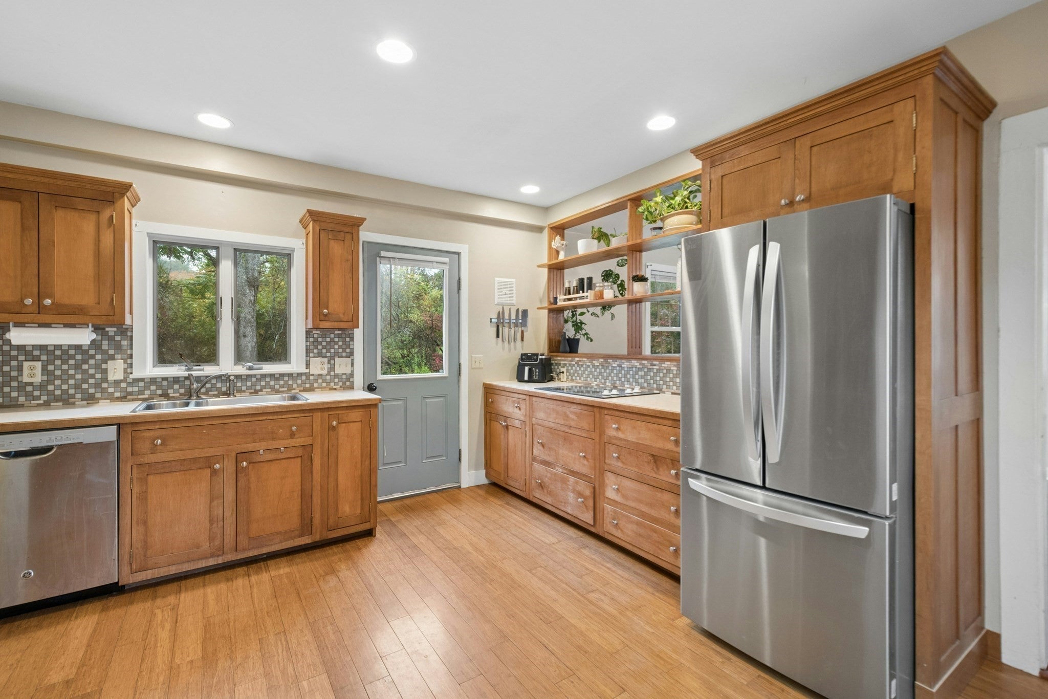 146 South St, Barre, MA, 146 South St, Barre, MA Photo #2