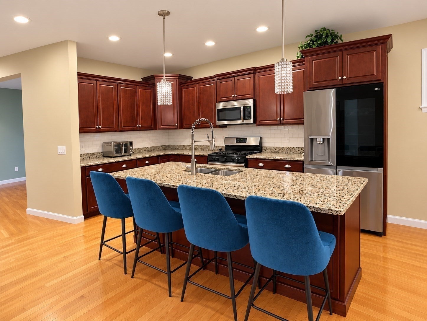 12 Thistle Ln, Weymouth, MA, 12 Thistle Ln, Weymouth, MA Photo #6