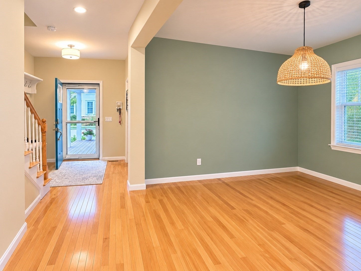 12 Thistle Ln, Weymouth, MA, 12 Thistle Ln, Weymouth, MA Photo #4