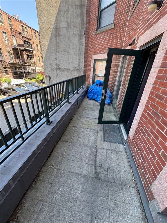 400 Massachusetts Avenue #4, Boston, MA Photo #3