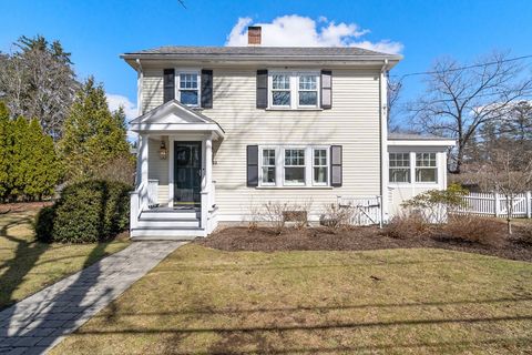 22 S Lincoln St Natick MA 01760