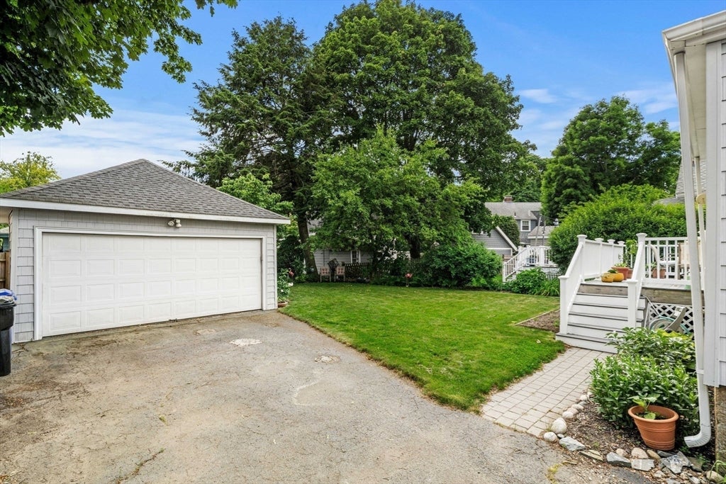 13 Sapphire Rd