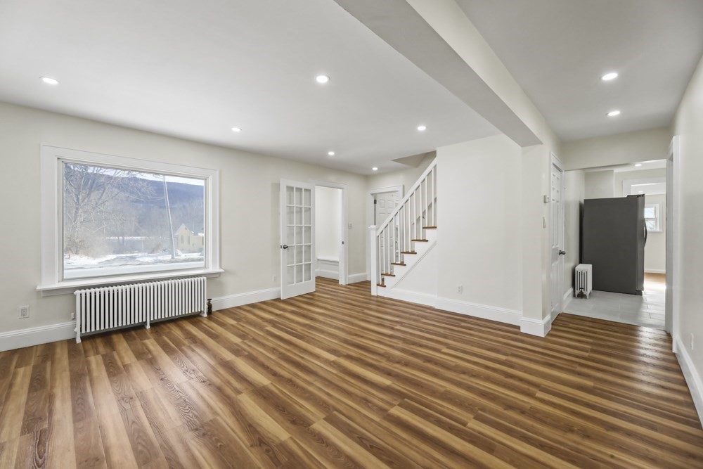 246 1/2 Columbia St.