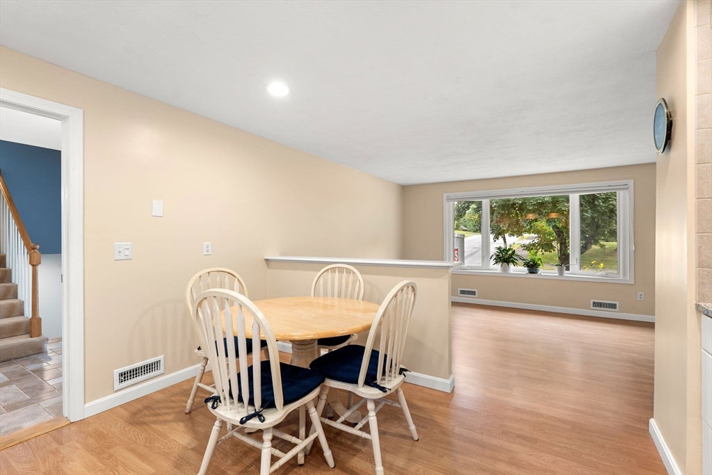 25 Glen Drive, Peabody, MA Photo #13