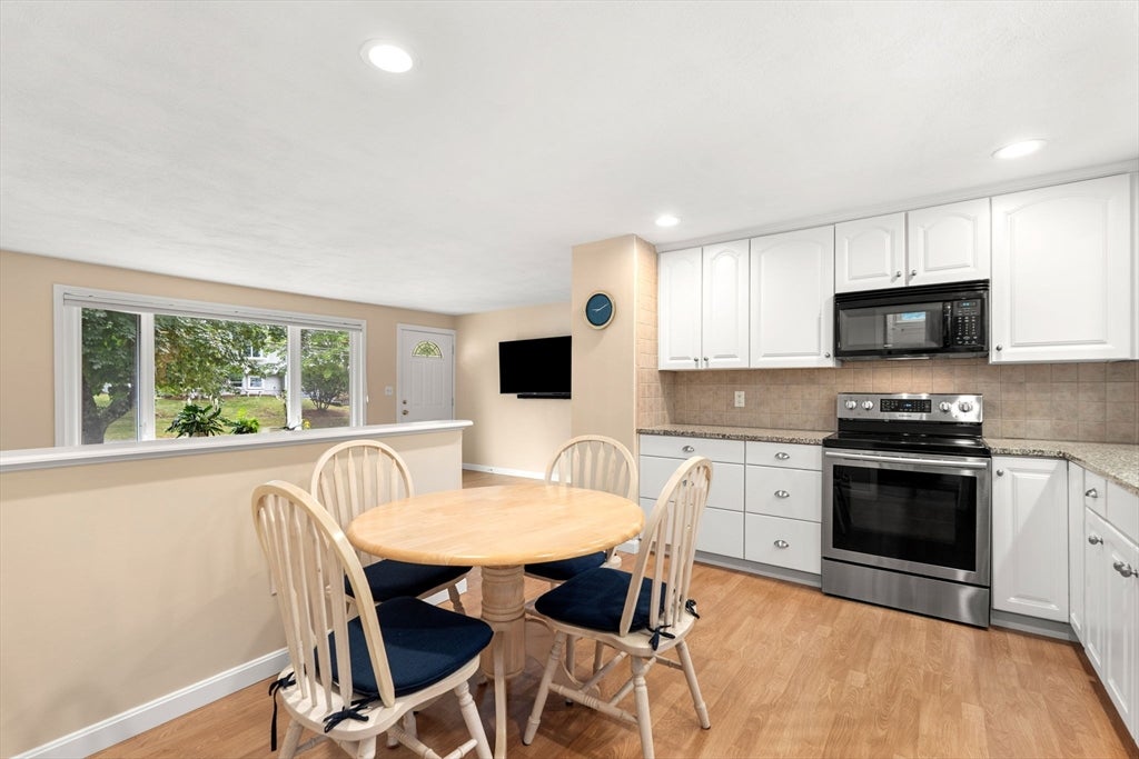 25 Glen Drive, Peabody, MA Photo #15