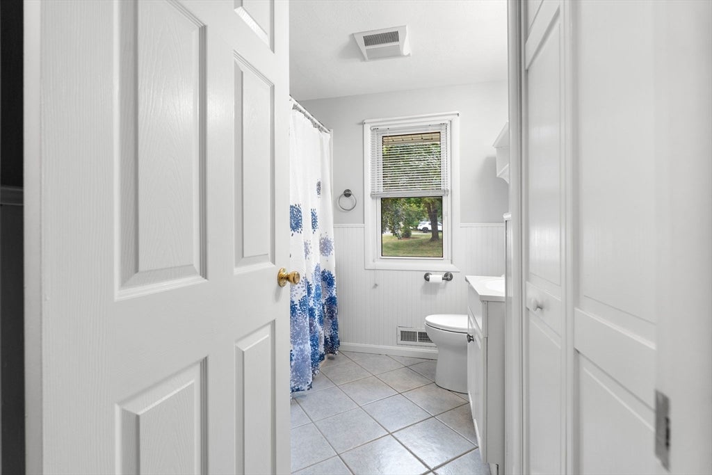 25 Glen Drive, Peabody, MA Photo #18