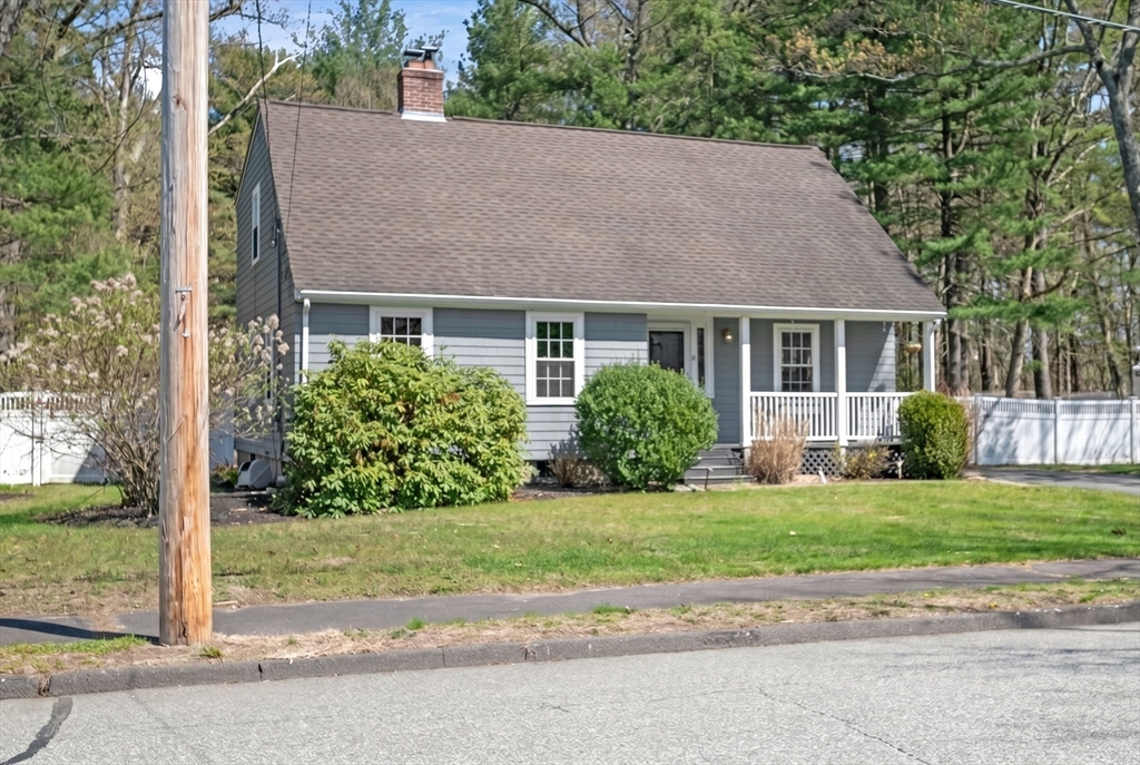 18 Cedarcrest Rd
