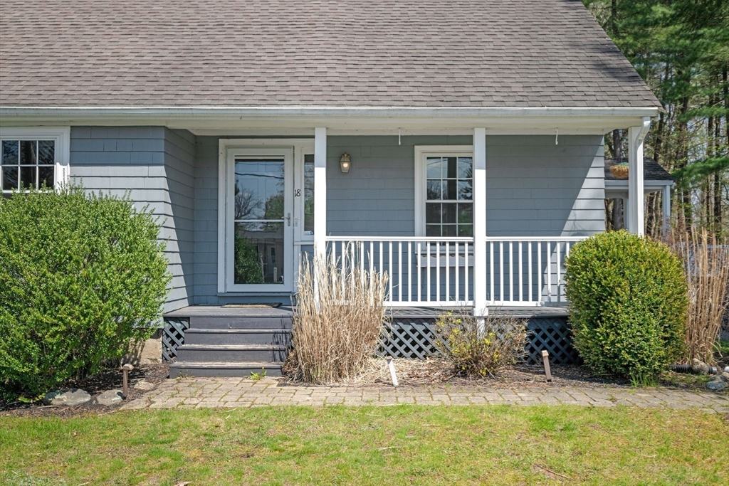 18 Cedarcrest Rd