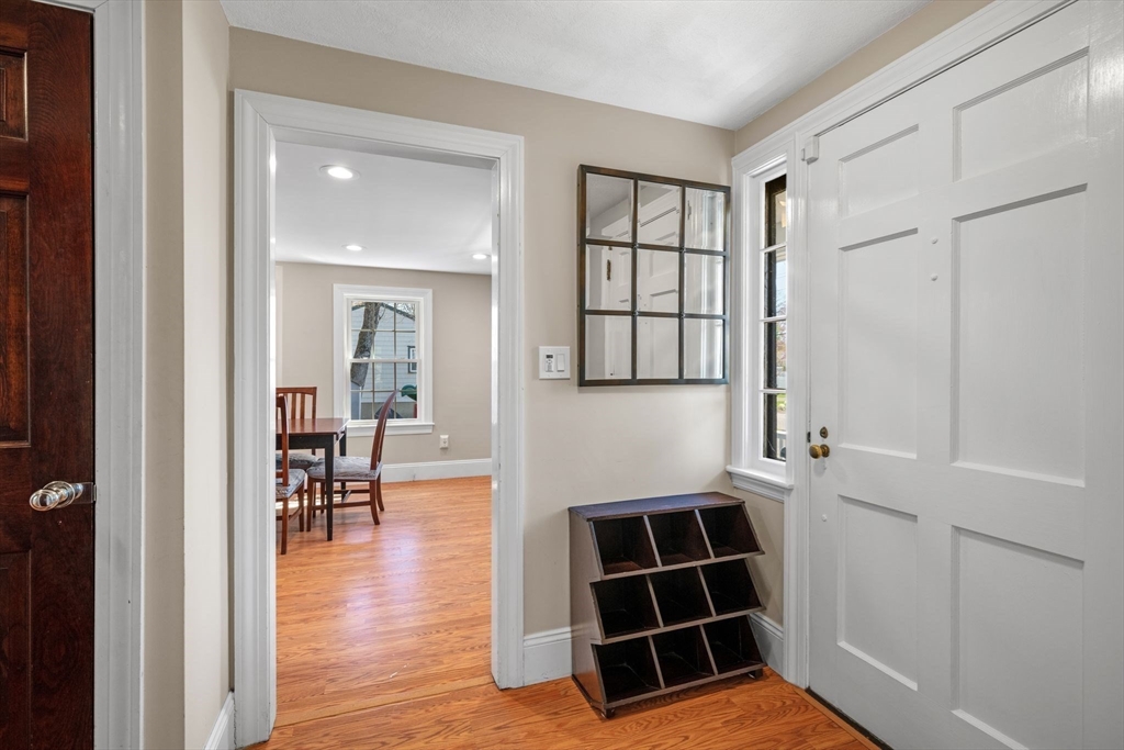 18 Cedarcrest Rd