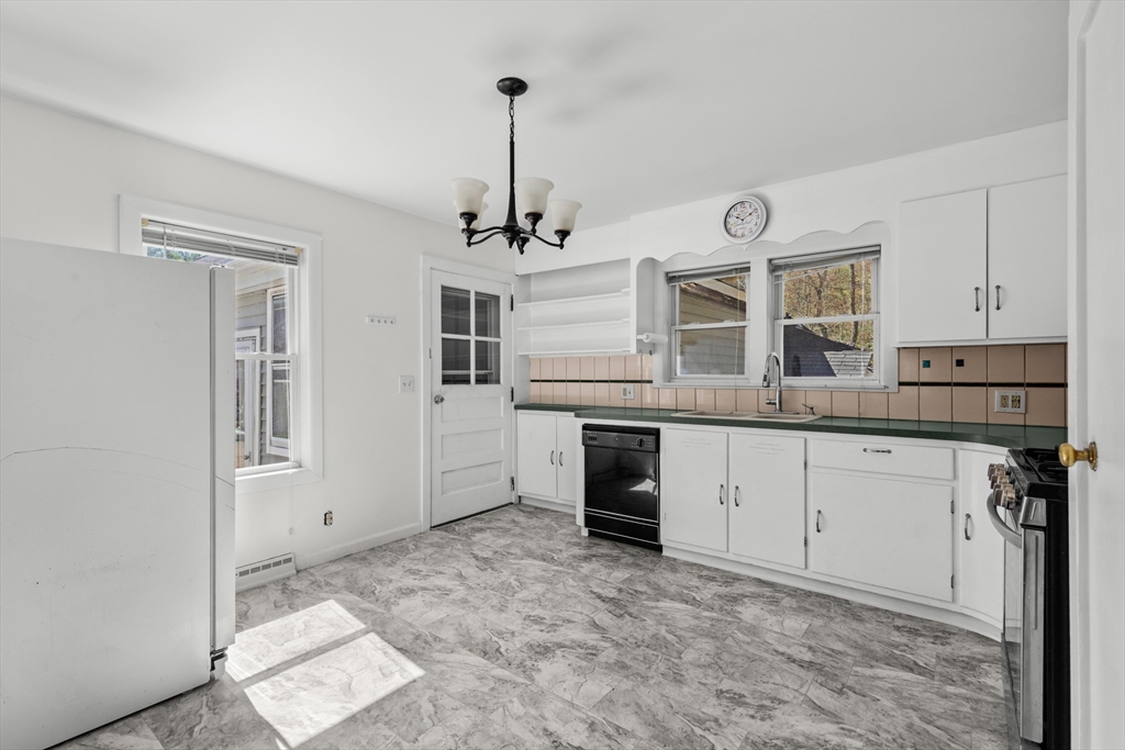 52 Clear Pond Rd, Lakeville, MA Photo #13