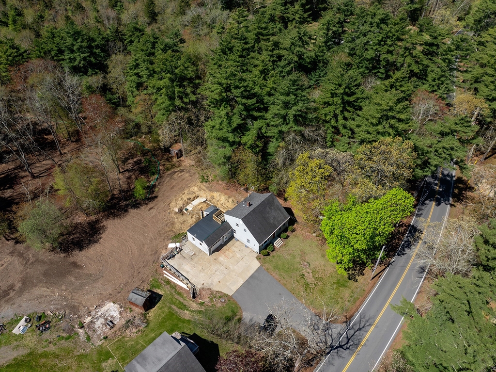 52 Clear Pond Rd, Lakeville, MA Photo #5