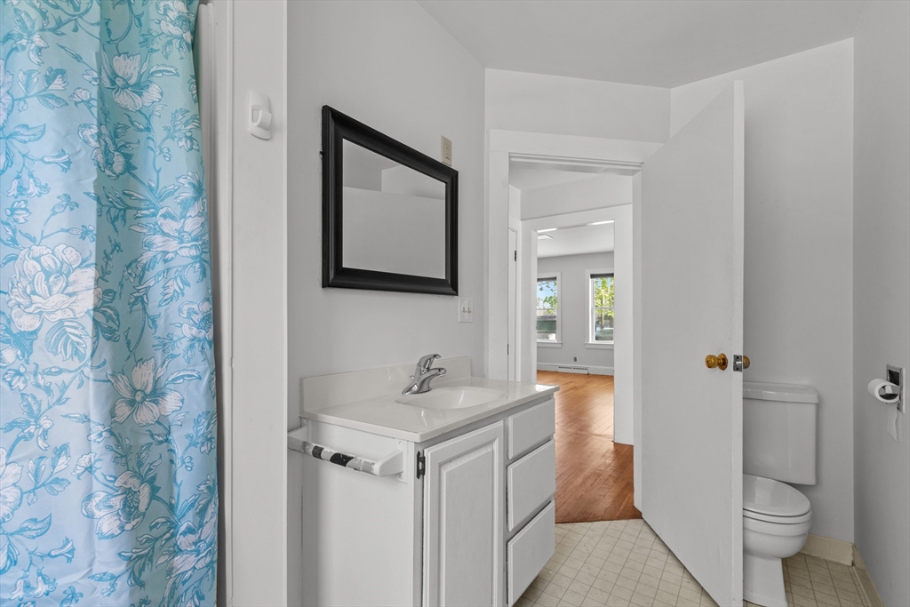 52 Clear Pond Rd, Lakeville, MA Photo #24