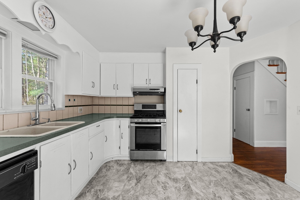 52 Clear Pond Rd, Lakeville, MA Photo #18