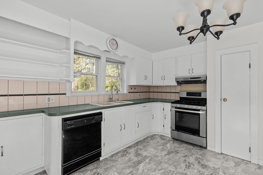 52 Clear Pond Rd, Lakeville, MA Photo #14