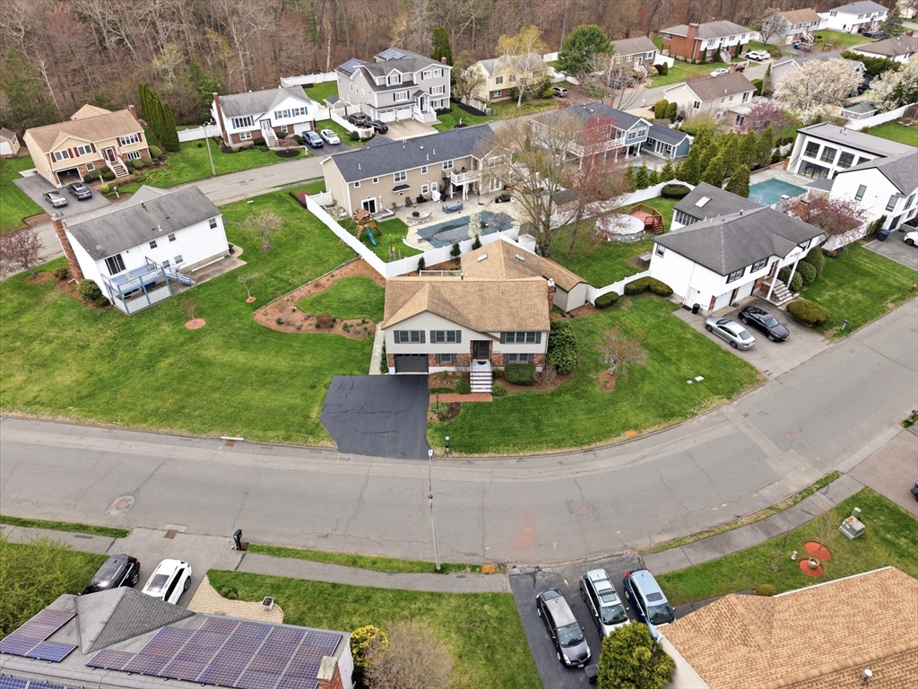 27 Citation Ave