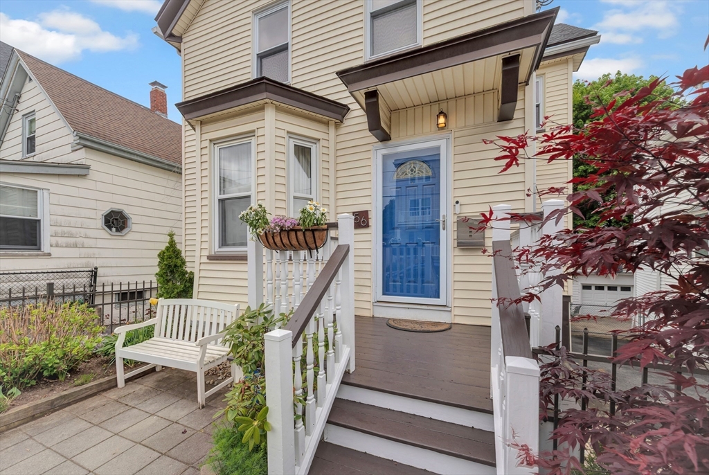 56 Edward St