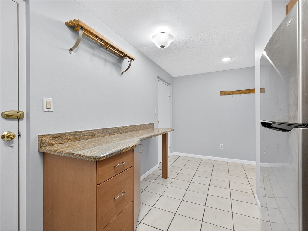 2323 Washington St 1-6