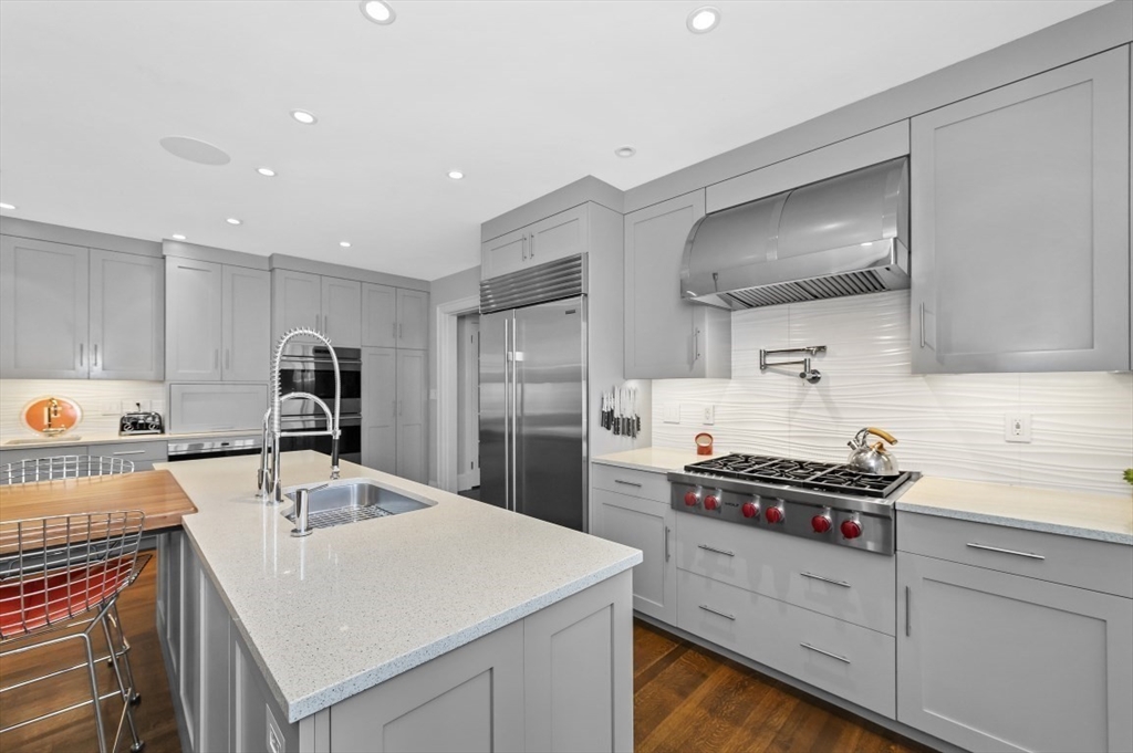 20 David G Mugar Way