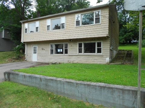 60 Freeman St Bellingham MA 02019