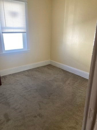 71 Sycamore St, Fairhaven, MA Photo #16