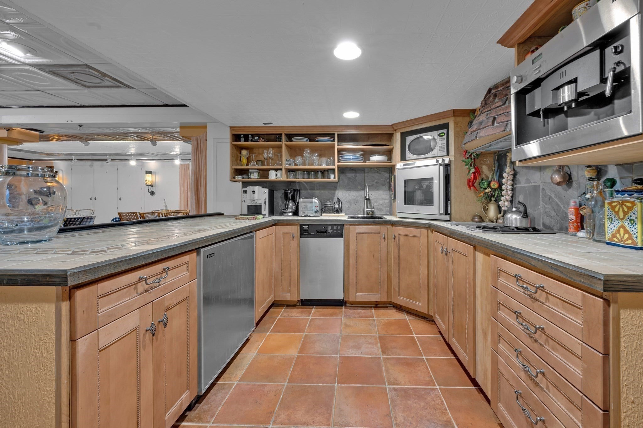 87 E Holland Brimfield Rd, Brimfield, MA Photo #36