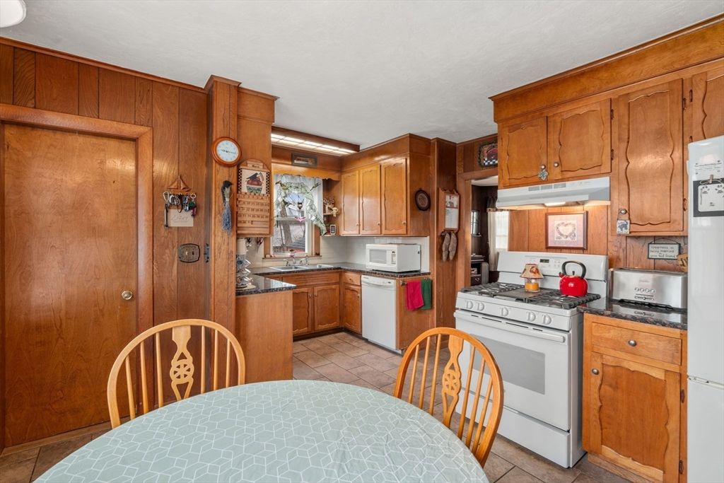 Photo of 22 Elm Street, Methuen, MA 01844 (MLS # 73503419)