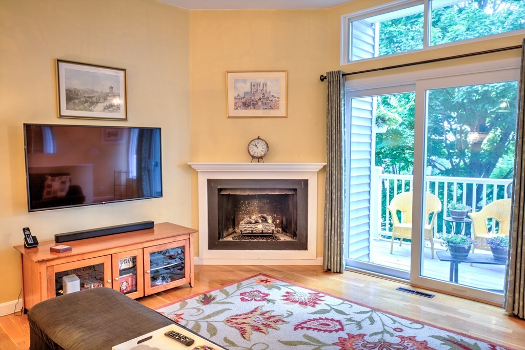 255 North Rd 128