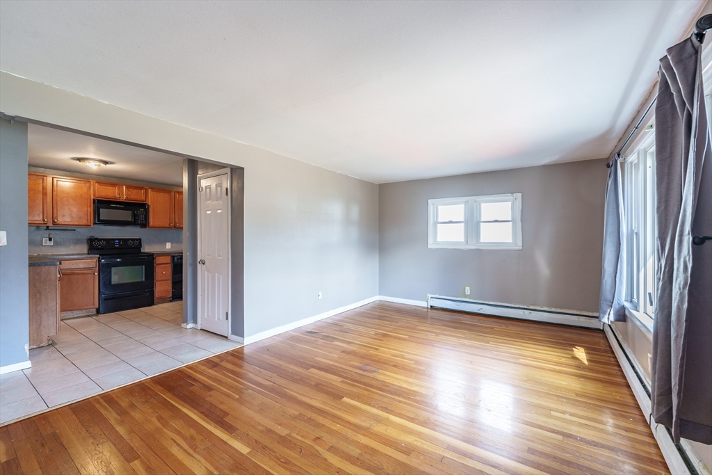 44 Gatewood Rd