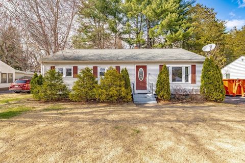 44 Gatewood Rd Springfield MA 01119