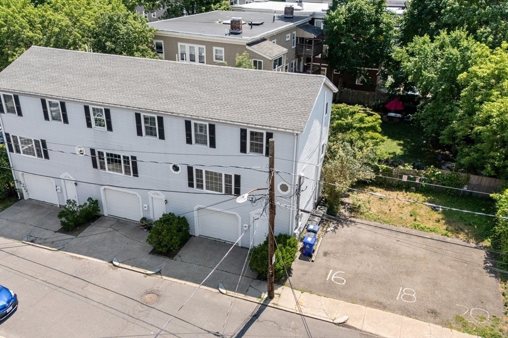 16-18-20 Plainfield St