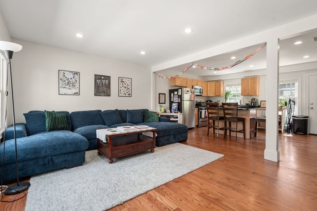 16-18-20 Plainfield St