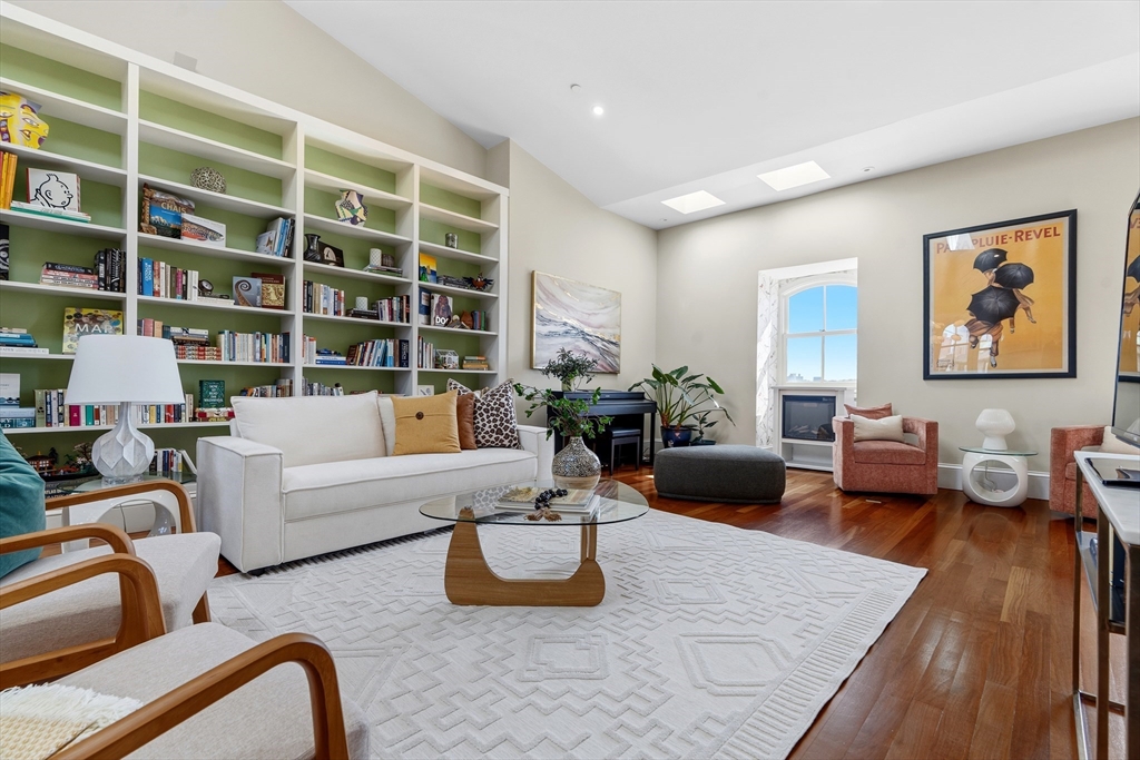 531 Massachusetts Ave 3