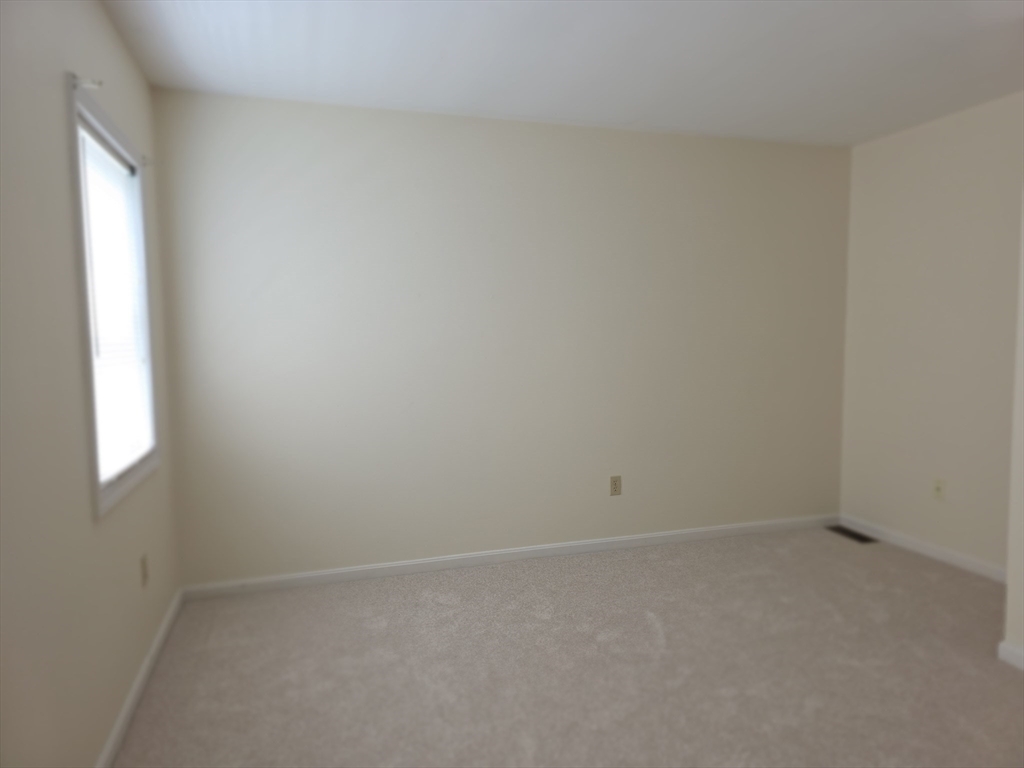 41 Juniperwood Dr, Haverhill, MA Photo #17