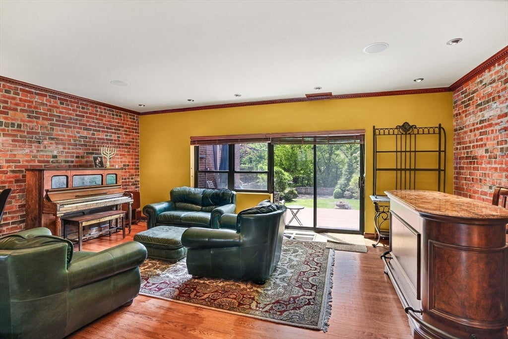 131 Perkins ST #131, Boston, MA Photo #2