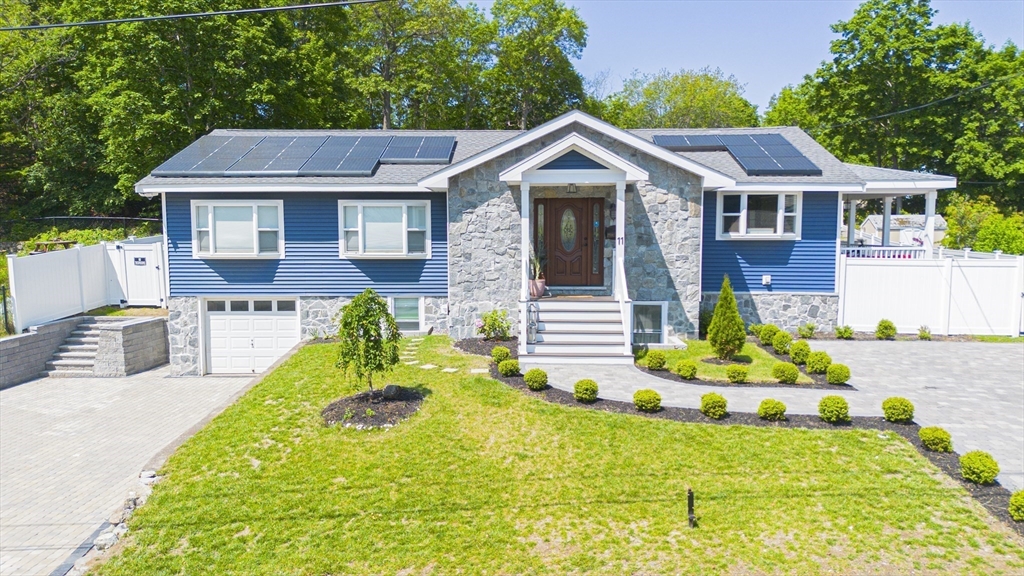 11 Bacon Dr