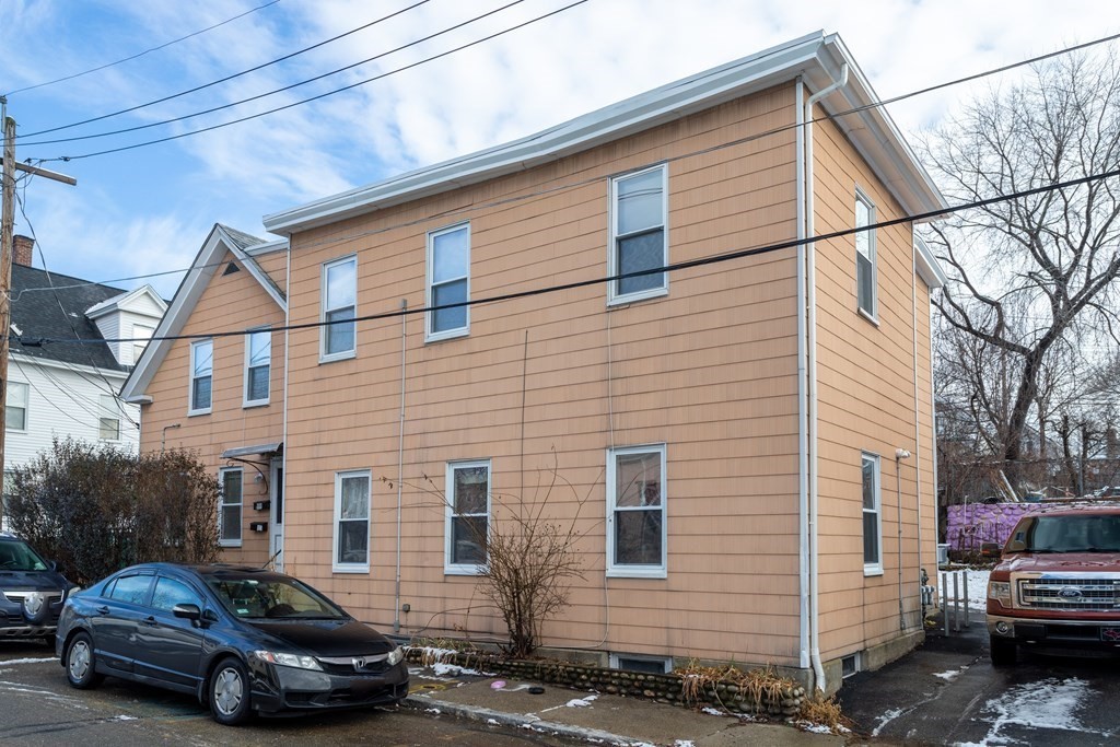 10 Morris St