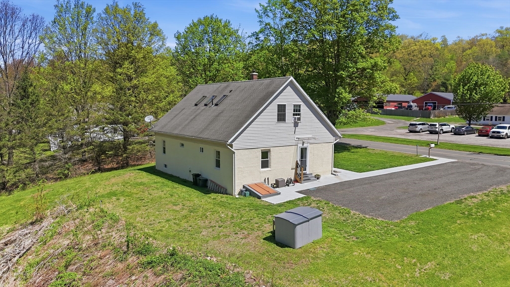 54 Taylor St, Granby, MA Photo #34