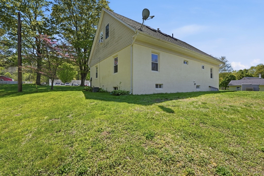 54 Taylor St, Granby, MA Photo #32