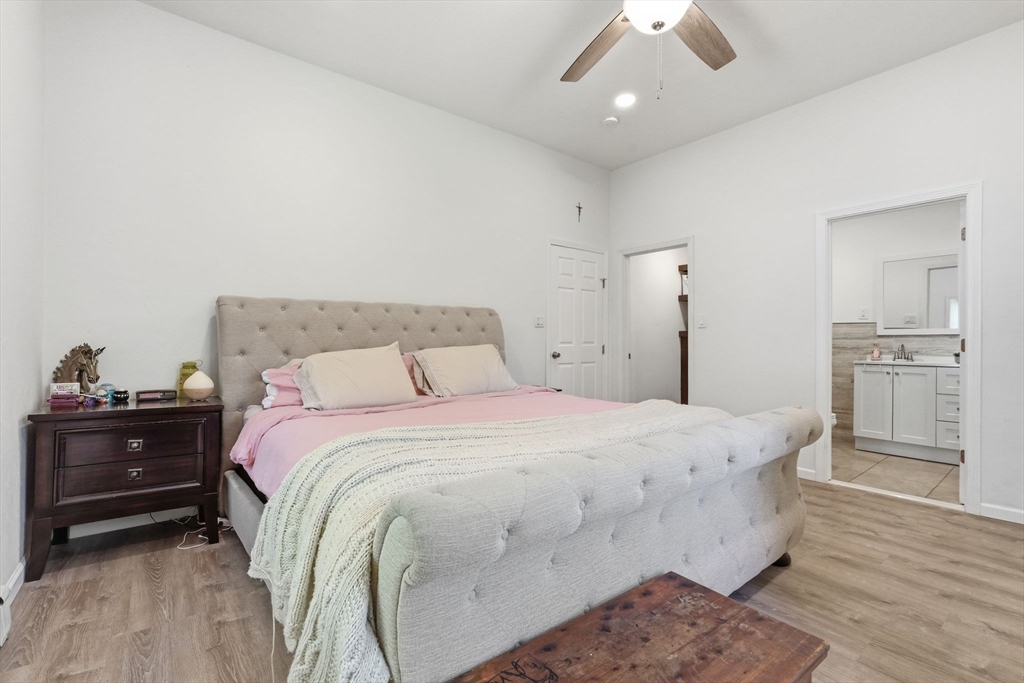54 Taylor St, Granby, MA Photo #14
