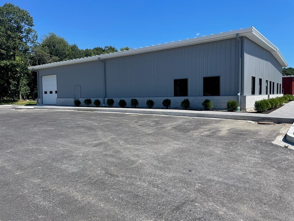 66 Airport Blvd. 5