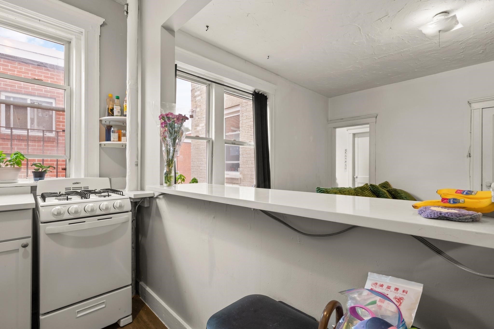 233 Kelton St #12, Boston, MA Photo #6