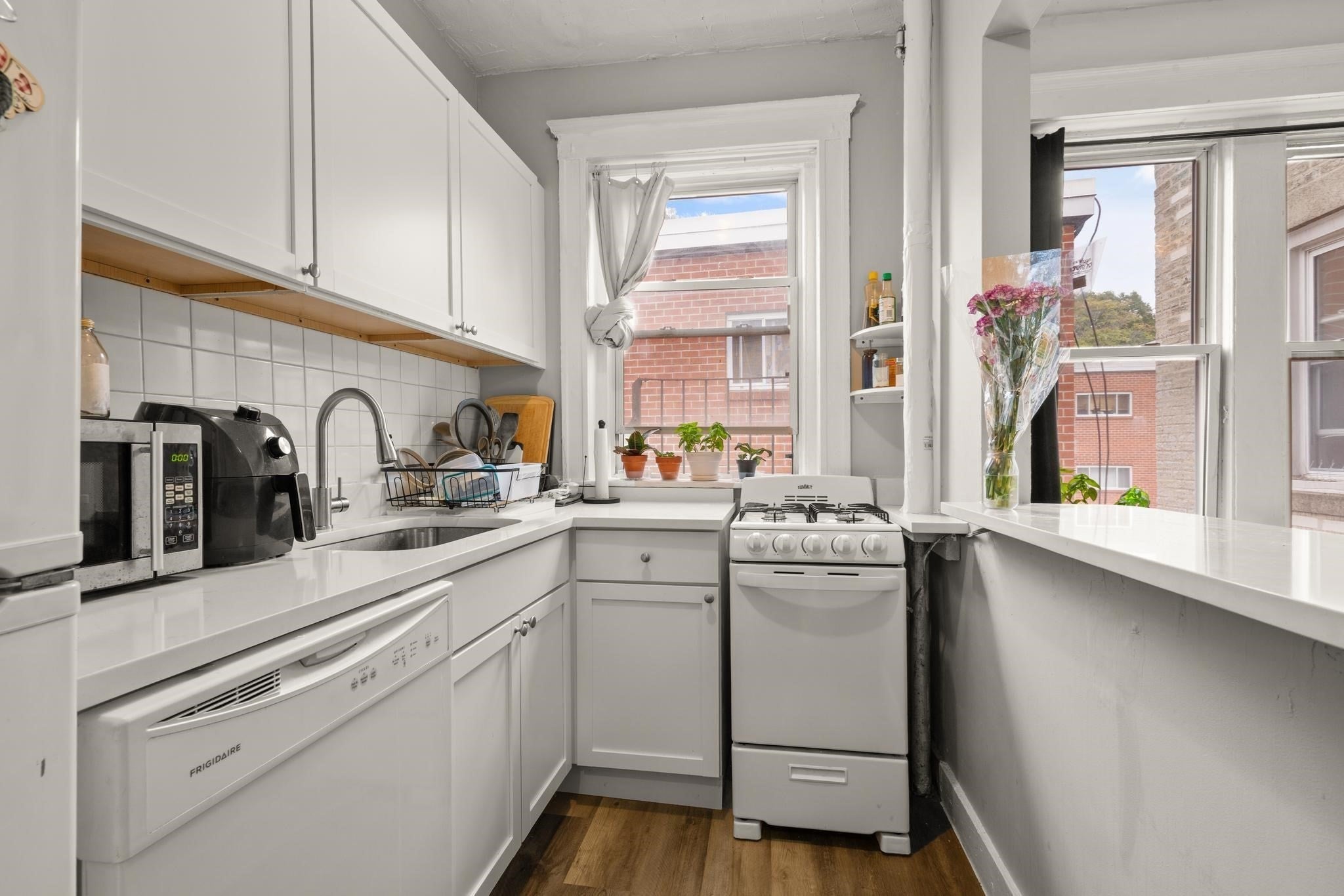 233 Kelton St 12