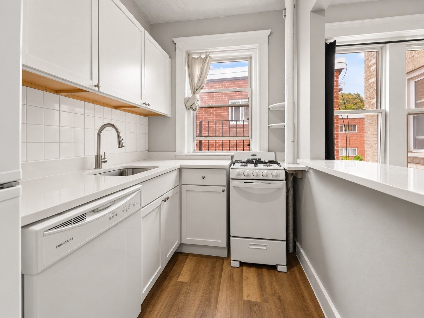 233 Kelton St 12