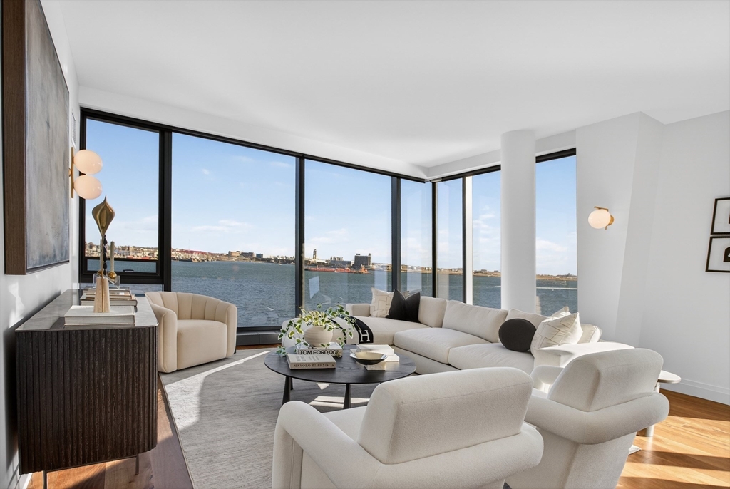 300 Pier 4 Boulevard 6D