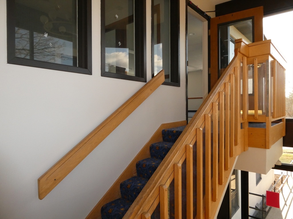 445 Faunce Corner Rd